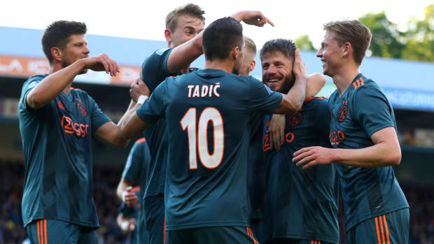 ajax-wins-eredivisie.jpg